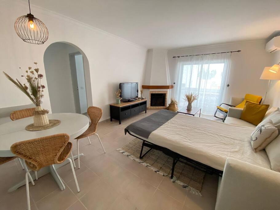 Apartamento Amparo-T2 C/Piscina Carvoeiro  Extérieur photo