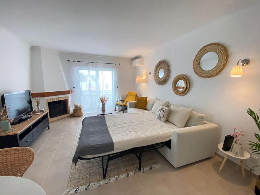 Apartamento Amparo-T2 C/Piscina Carvoeiro  Extérieur photo