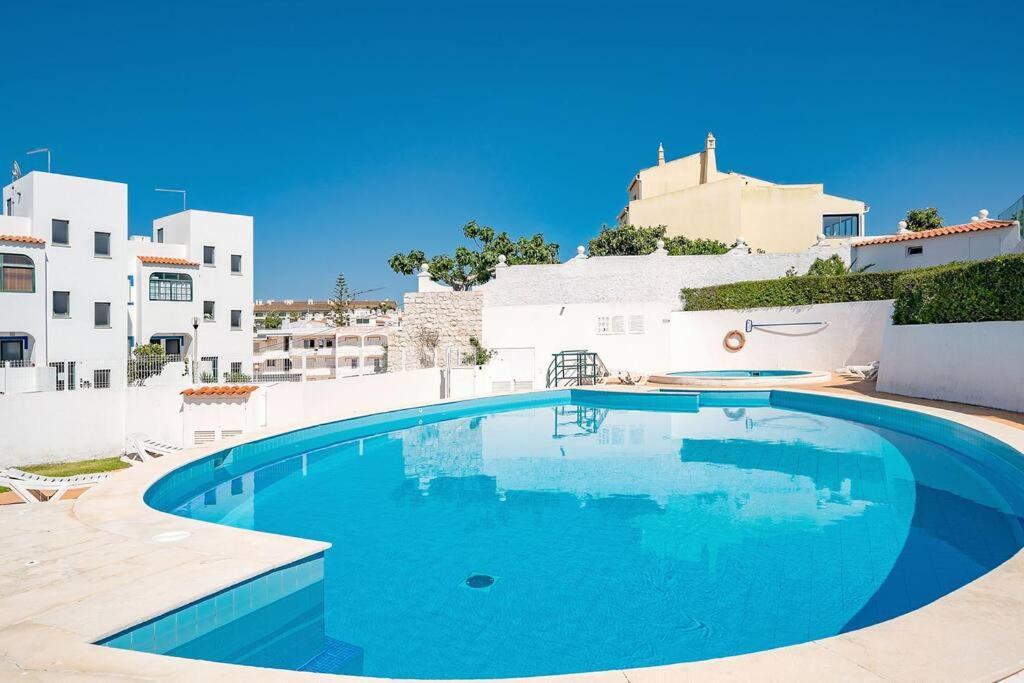 Apartamento Amparo-T2 C/Piscina Carvoeiro  Extérieur photo