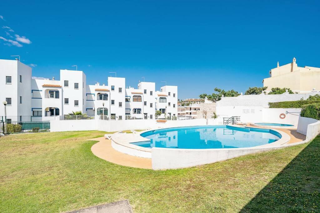 Apartamento Amparo-T2 C/Piscina Carvoeiro  Extérieur photo