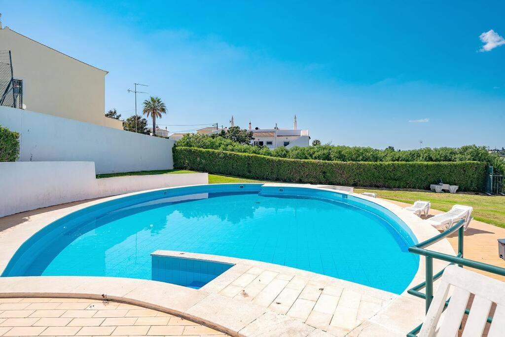 Apartamento Amparo-T2 C/Piscina Carvoeiro  Extérieur photo
